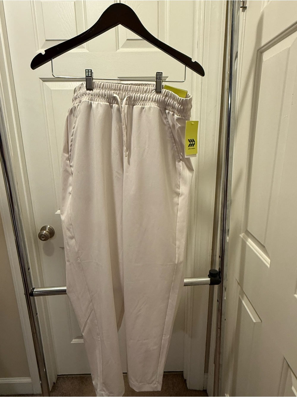 Target White Drawstring pants (new with tags)